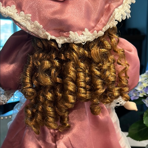 Elegant Pink Porcelain Doll with Lace Hat, auburn curls - Picture 6 of 9